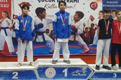 Bursa Büyükşehirli karatecilerden 28 madalya