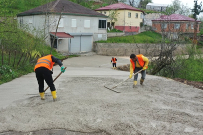 Ordu Korgan’da beton yol çalışması başlattı
