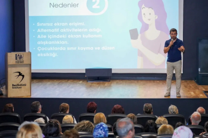 İstanbul Beylikdüzü'nde ebeveynlere ekran bağımlılığı farkındalığı